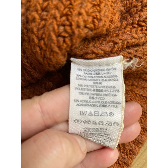FREE PEOPLE turtleneck ribbed knit oversized rust/burnt orange sweater small - Picture 11 of 11